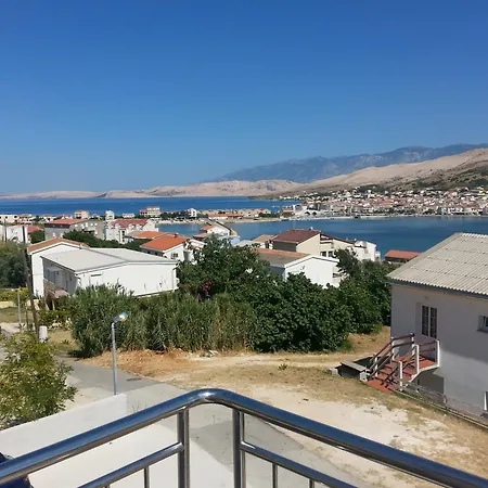 Pag Апартаменты *